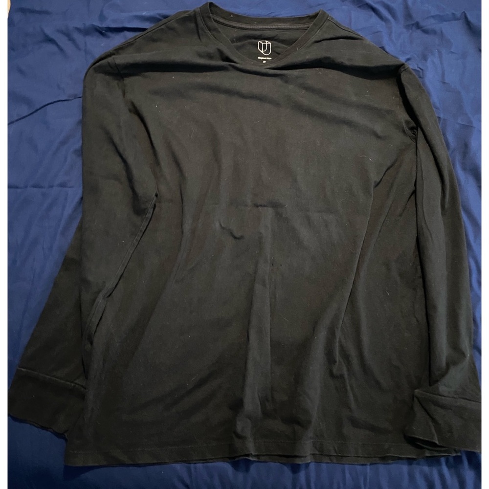 Plain Black Long Sleeve Tee